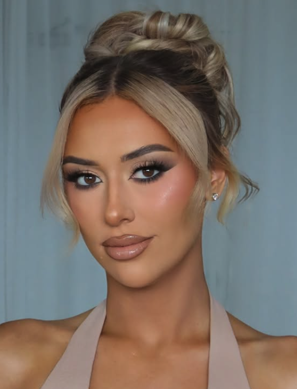 Hair and Makeup Artist Melbourne- Glamagency