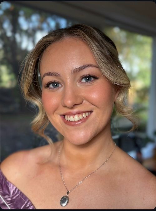 Hair and Makeup Artist Melbourne- Glamagency