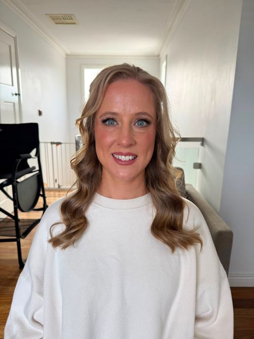 Hair and Makeup Artist Melbourne- Glamagency