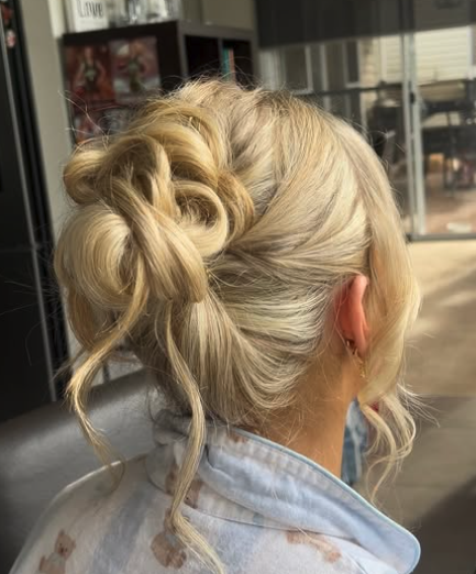 Hair and Makeup Artist Melbourne- Glamagency