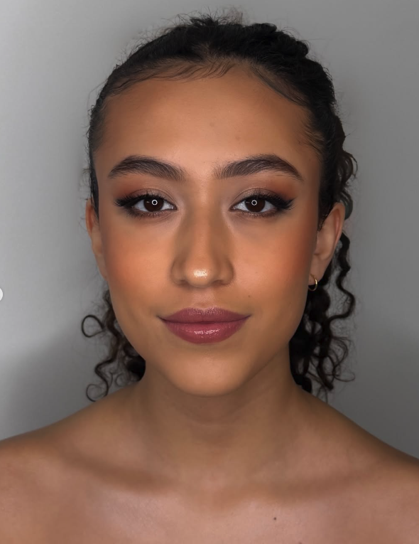 Hair and Makeup Artist Melbourne- Glamagency