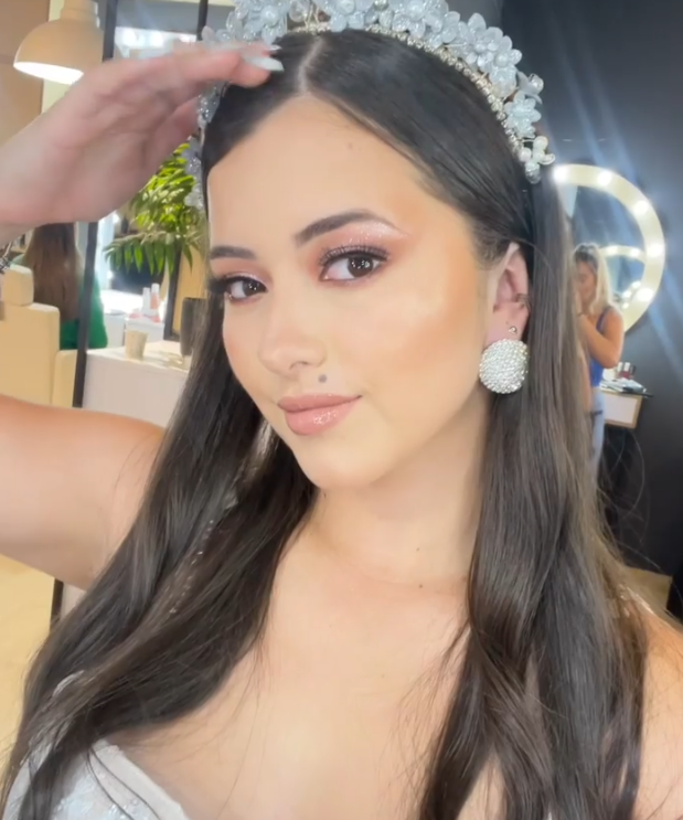 Hair and Makeup Artist Melbourne- Glamagency
