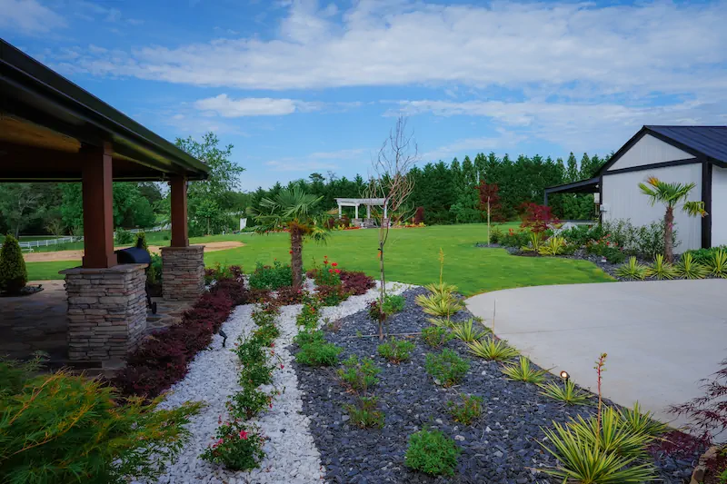 Springview Venue ceremony pavilion and sweeping lawn in Dacula, Georgia