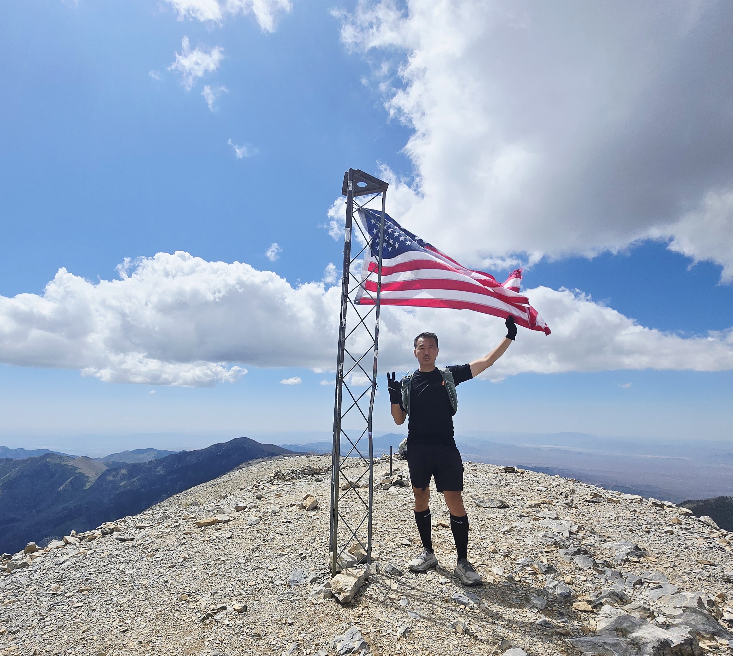 Charleston Peak + Griffith Peak Trail