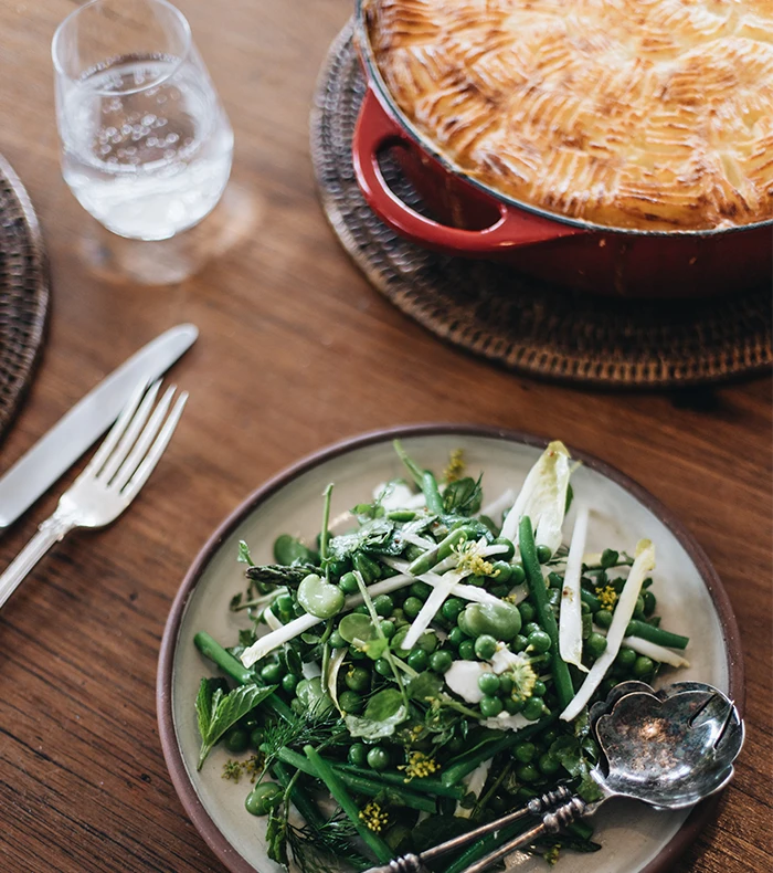 Salad dish