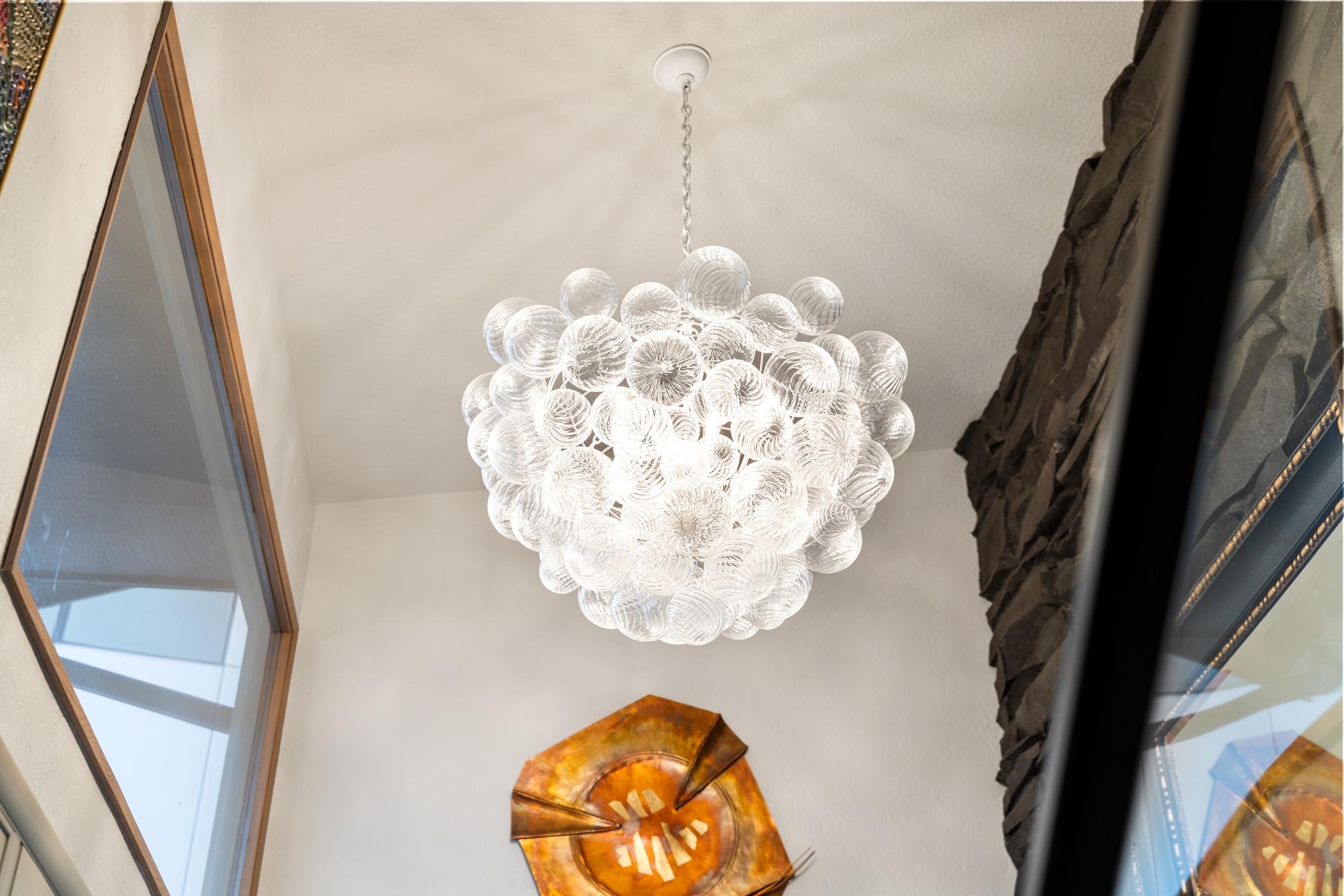A West Seattle Beach House Gets a Stunning New Layout and Look
