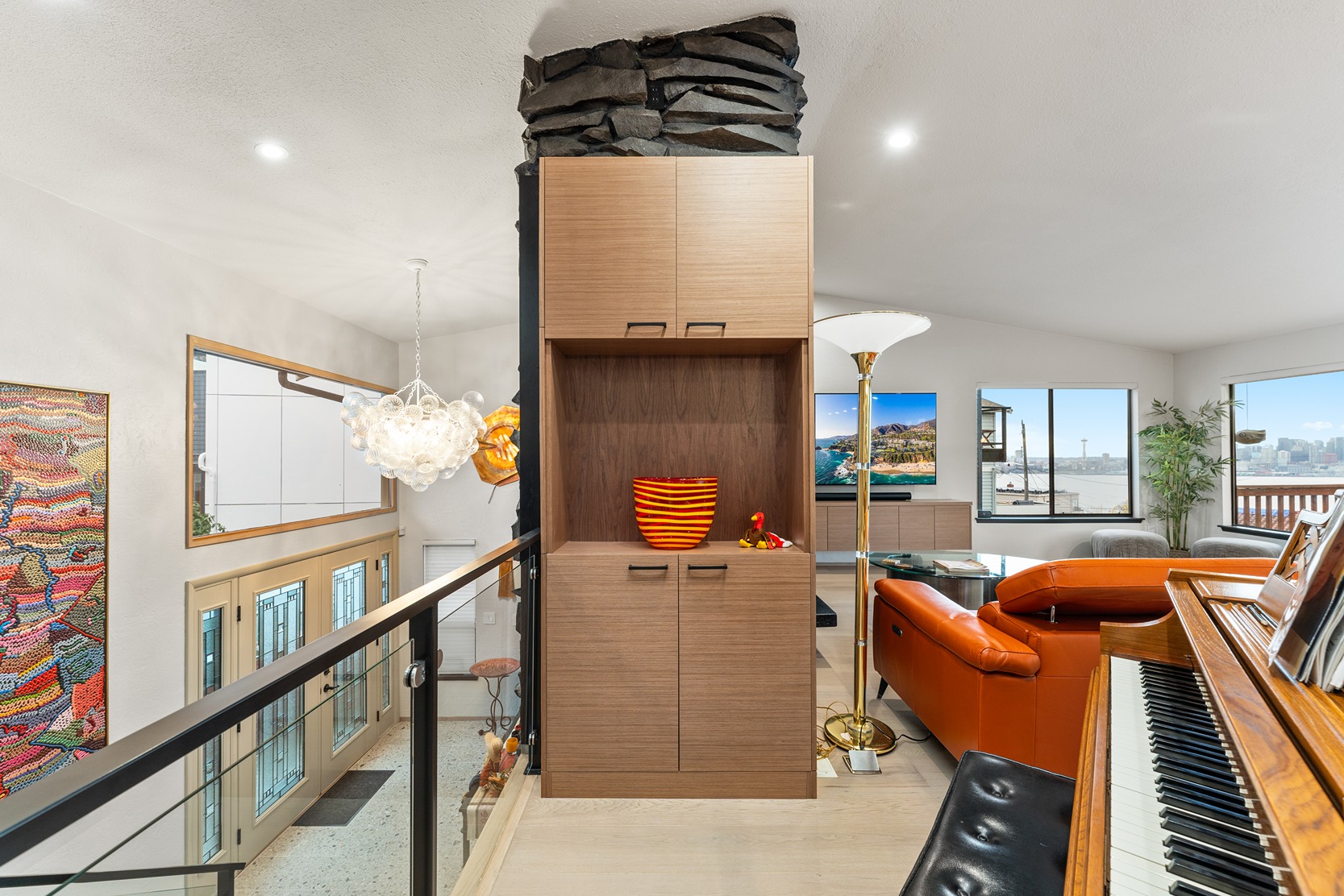 A West Seattle Beach House Gets a Stunning New Layout and Look