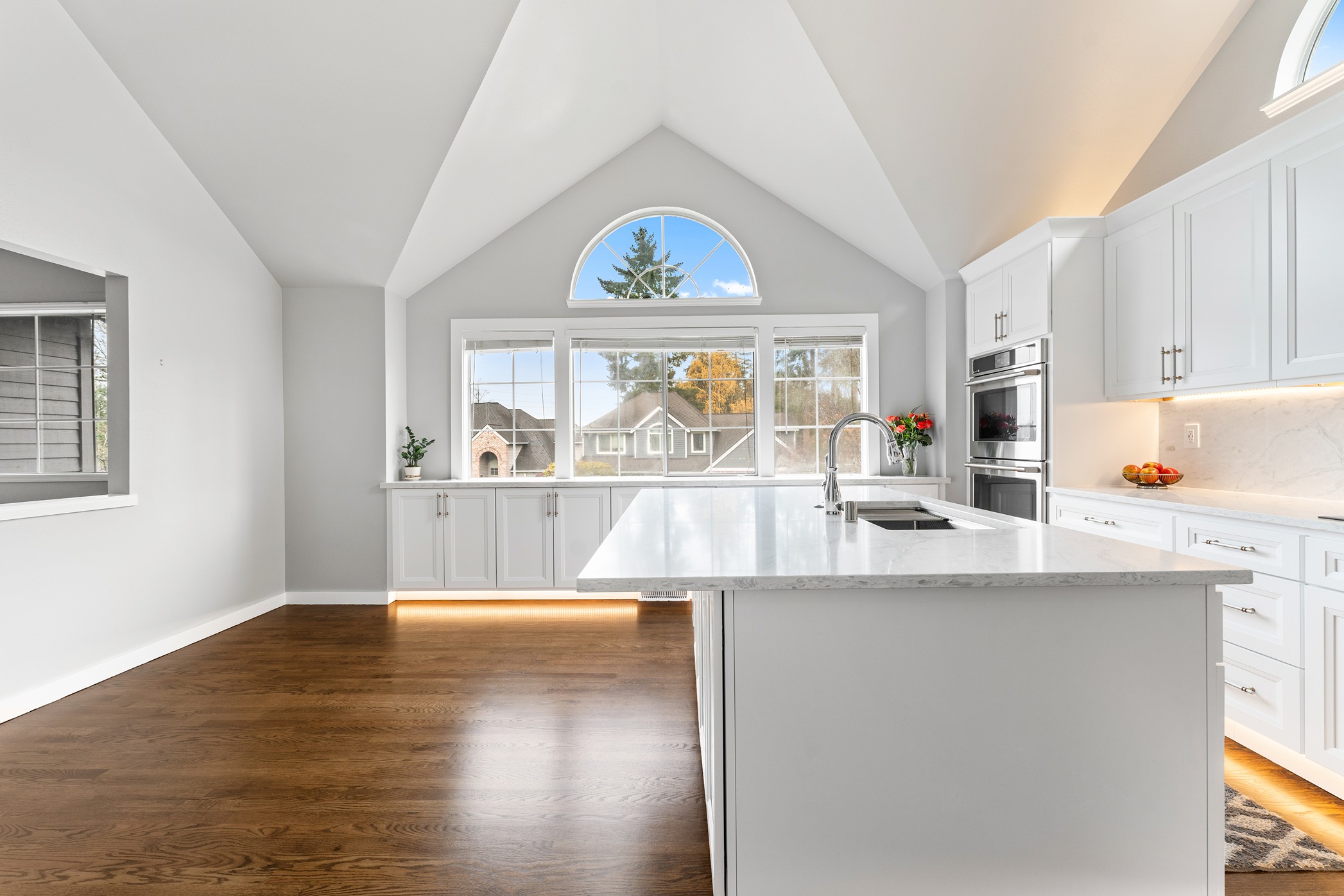 How We Opened Up and Modernized This Issaquah Kitchen