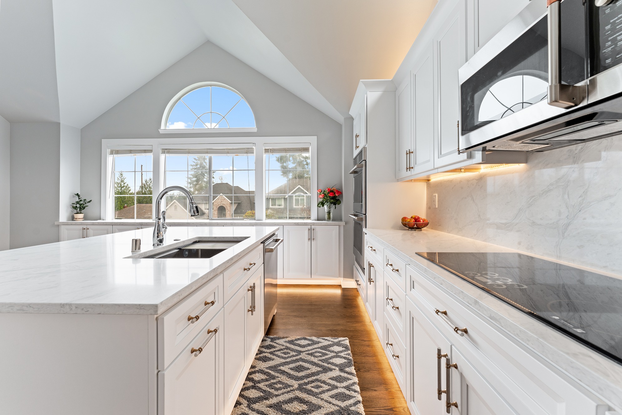 How We Opened Up and Modernized This Issaquah Kitchen