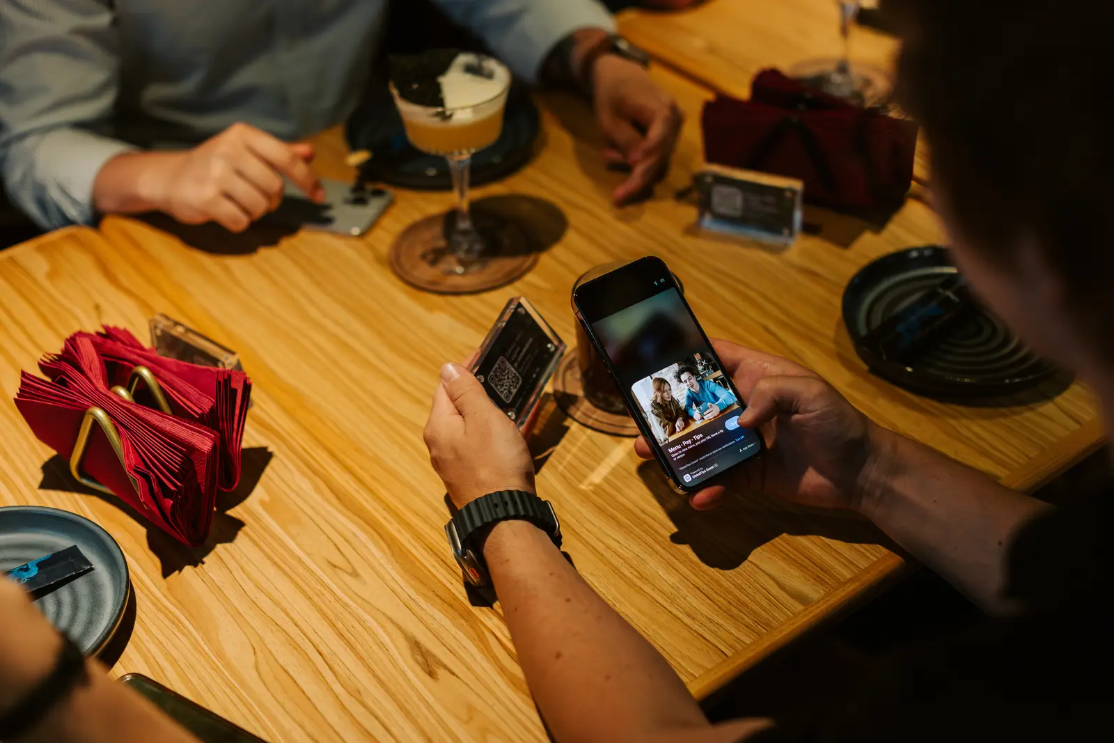 Faster restaurant ordering and payment flow