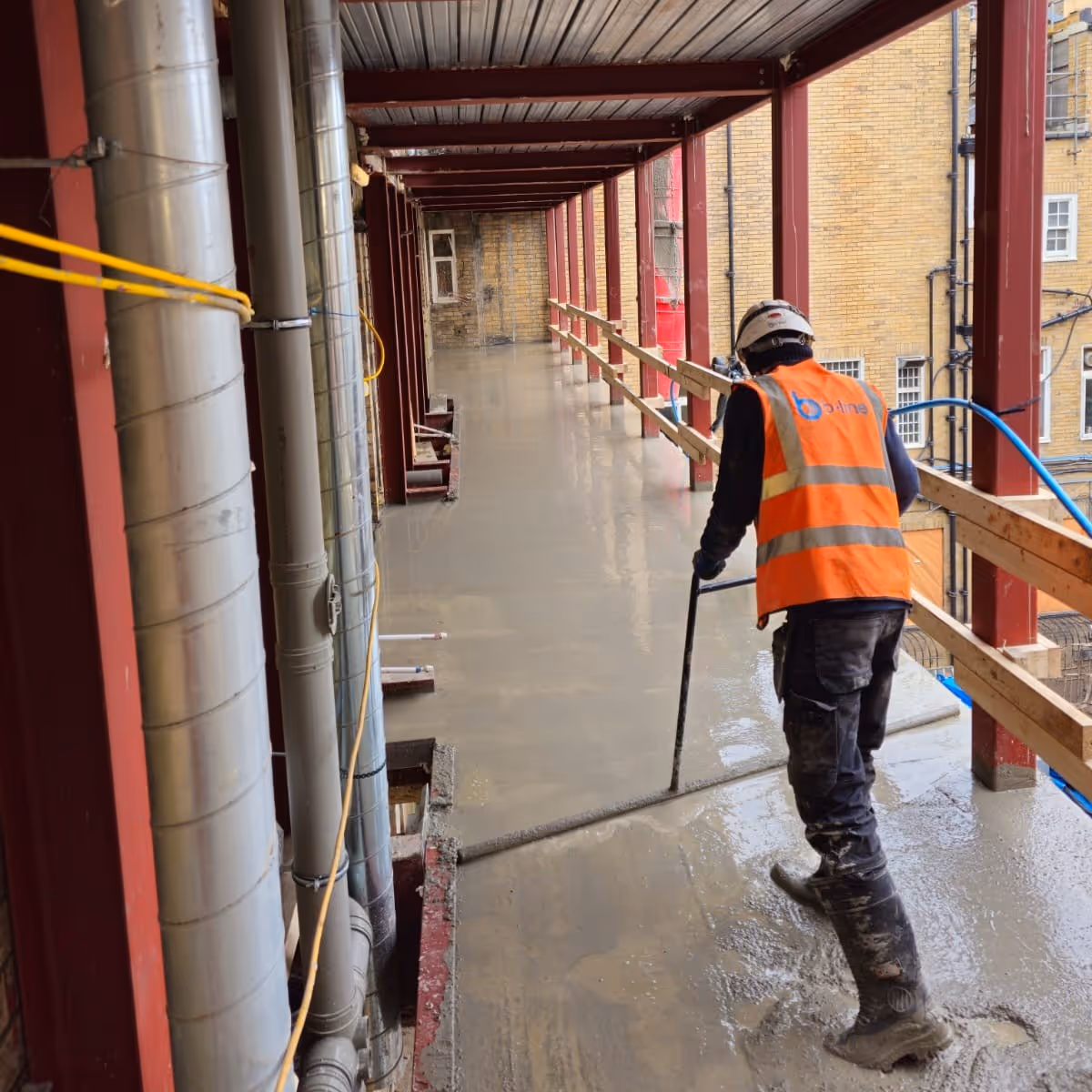 Operative finishing concrete slab