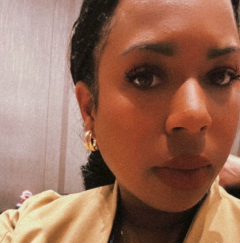 Shinnette Grier Headshot 