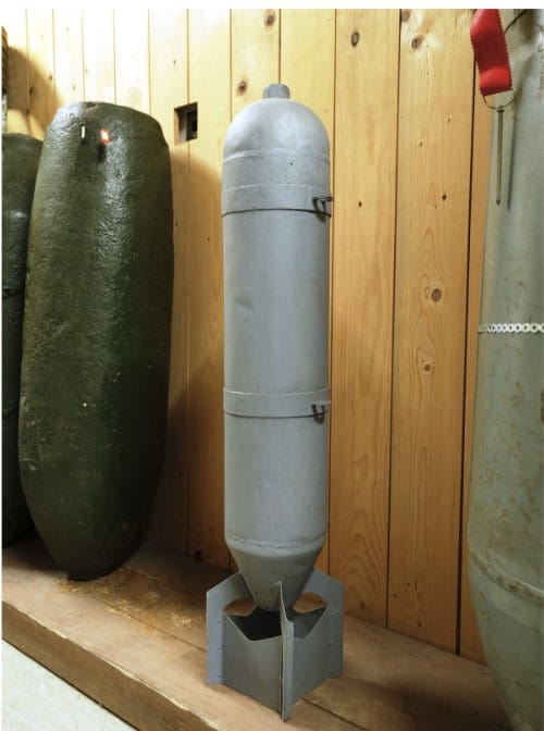 Amerikai 100 lb INC gyújtóbomba