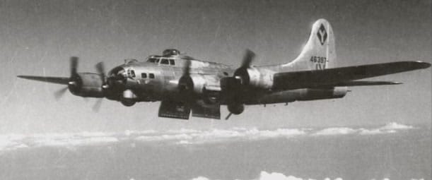 Amerikai B-17 “Flying Fortress” négymotoros nehézbombázó (HTM)