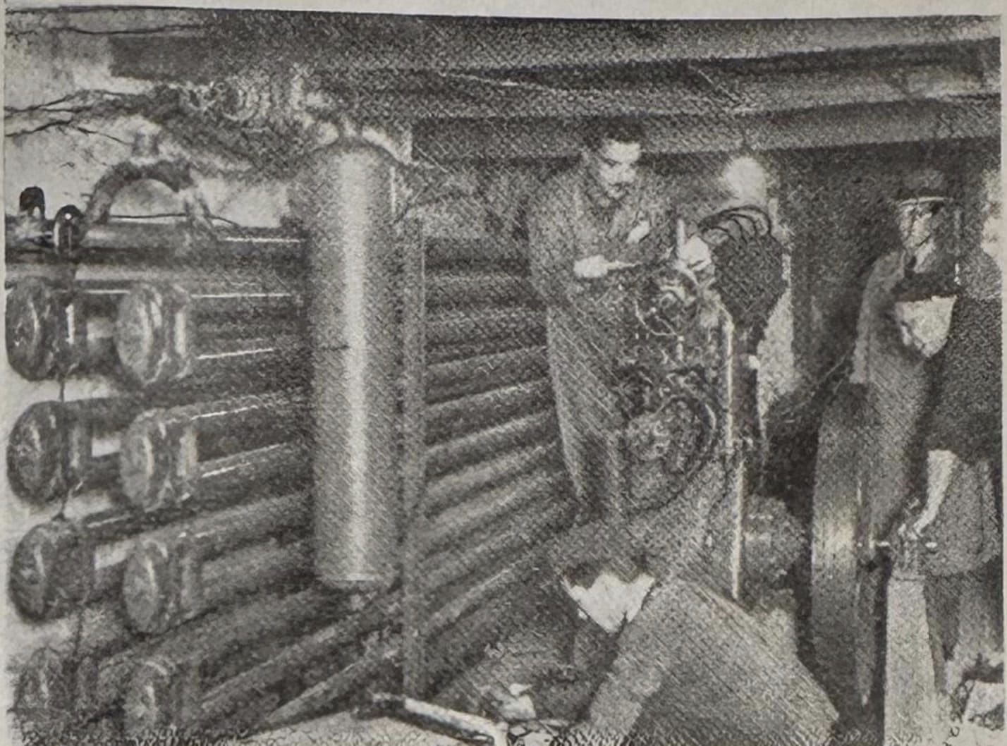 A légoltalmi kórház gépháza építése közben. Légoltalmi Közlemények, a Riadó! Szakfolyóirat melléklete, 1943. október 15.