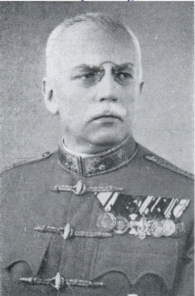 Urs Nándor rendőr főkapitány-helyettes, légoltalmi parancsnok