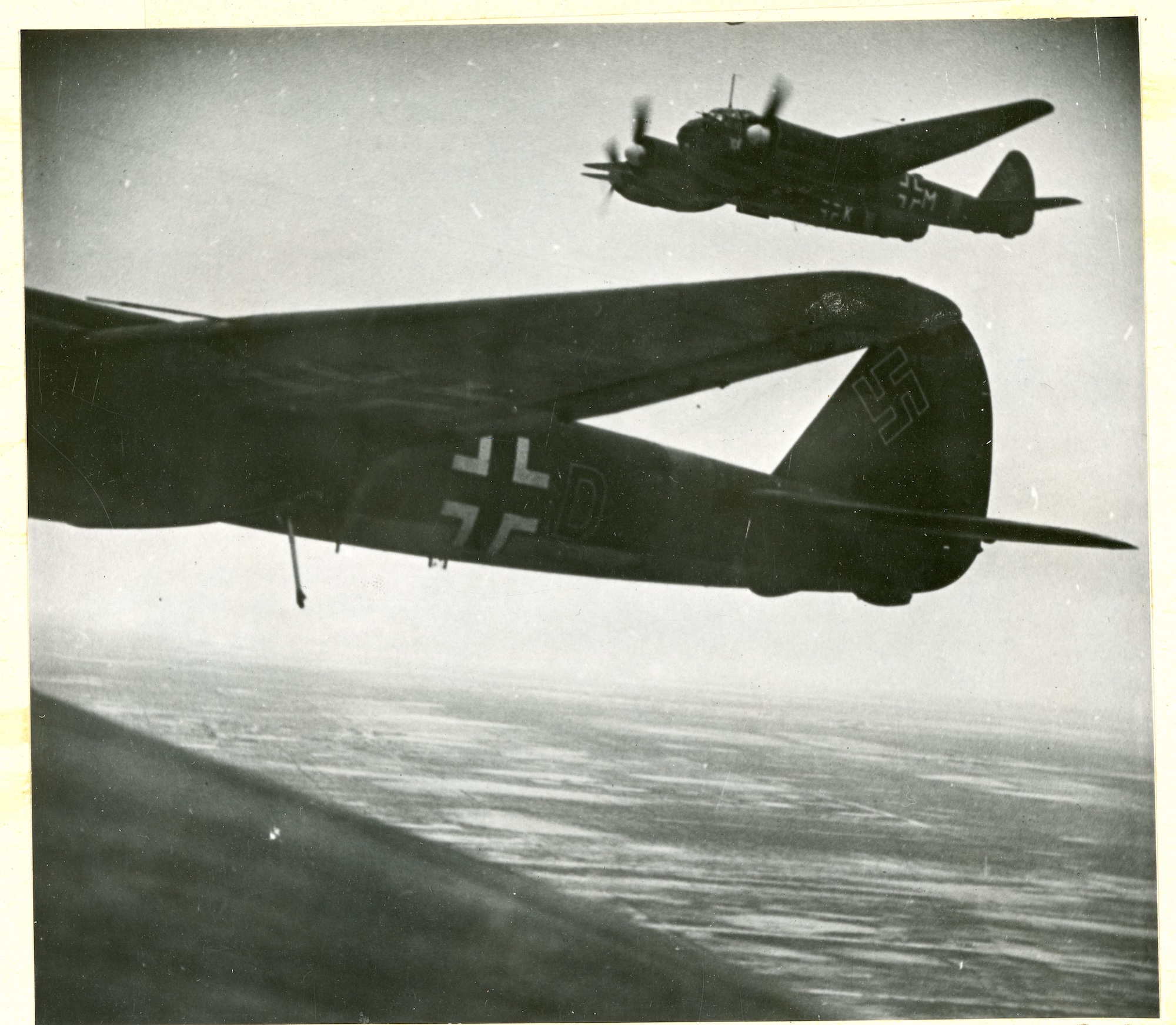 Német Ju-88-as kétüléses nehéz vadászrepülők és gyorsbombázók köteléke (HTM)