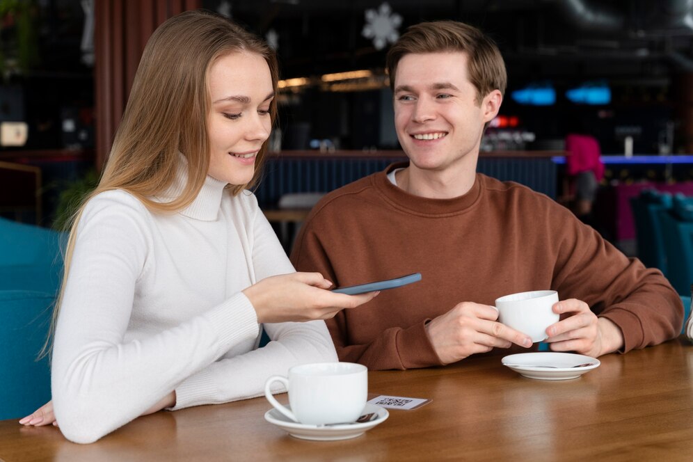 cute coffee date