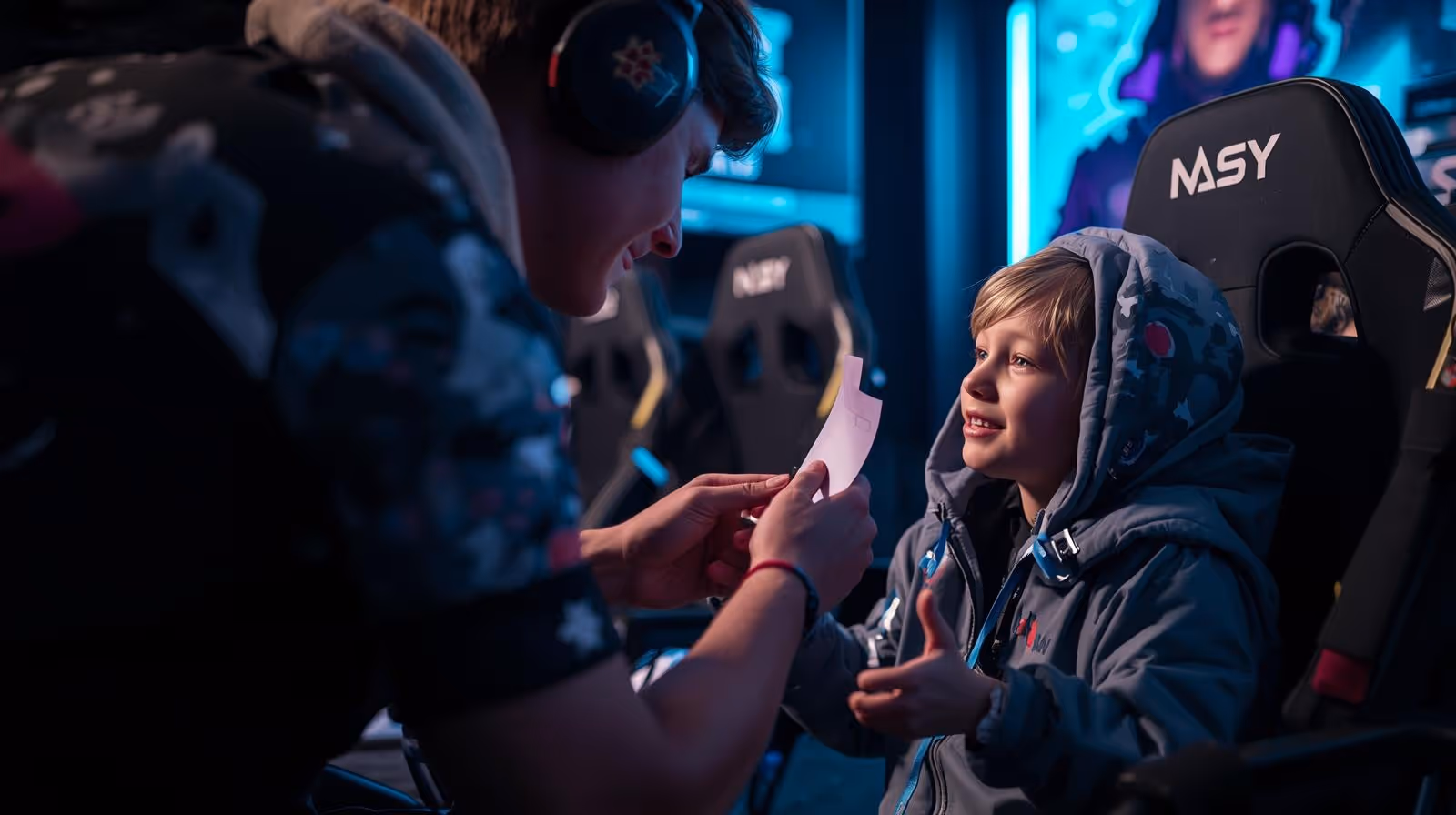 Faker’s Voice Note To A Sick Young Fan: How A Simple Message Shows The Heart Of Esports Faker’s Voice Note To A Sick Young Fan: How A Simple Message Shows The Heart Of Esports