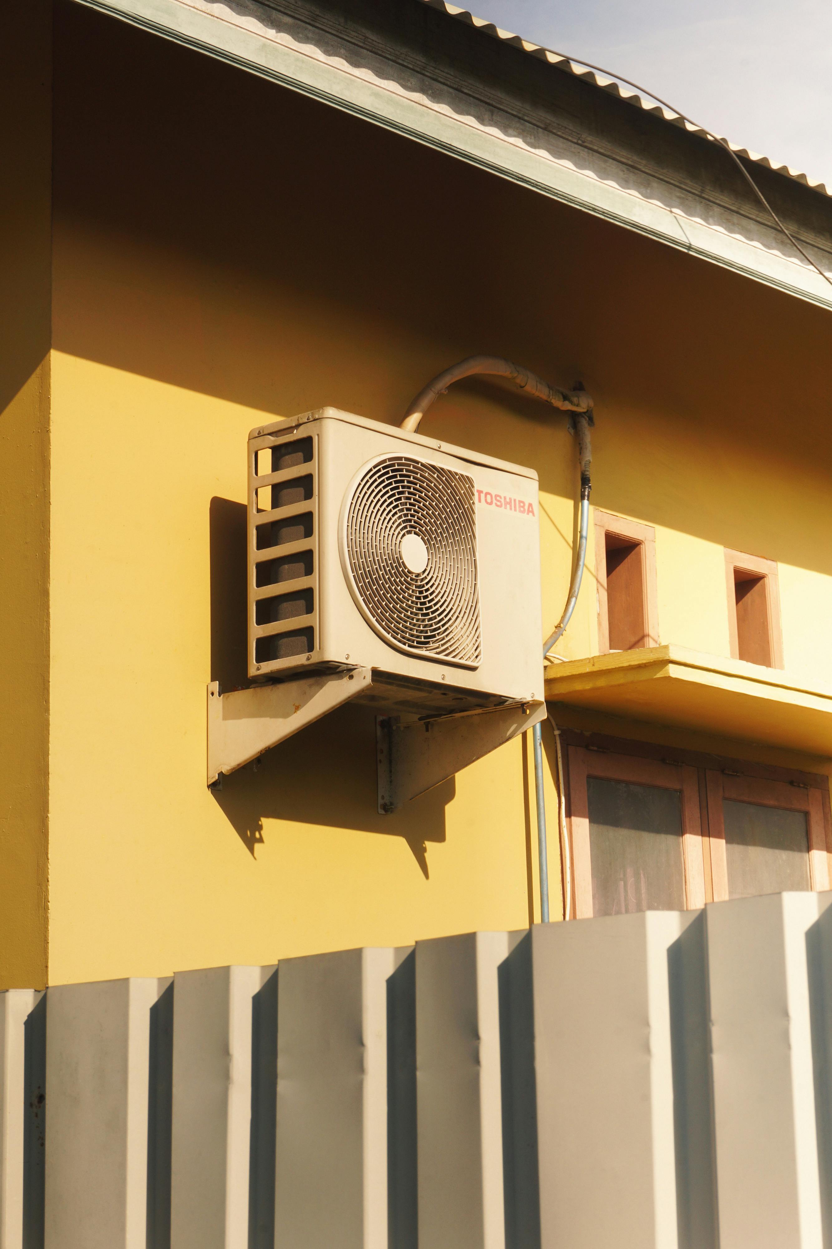 How to Know When Your AC Unit is Beyond Repair in Maryland Heights
