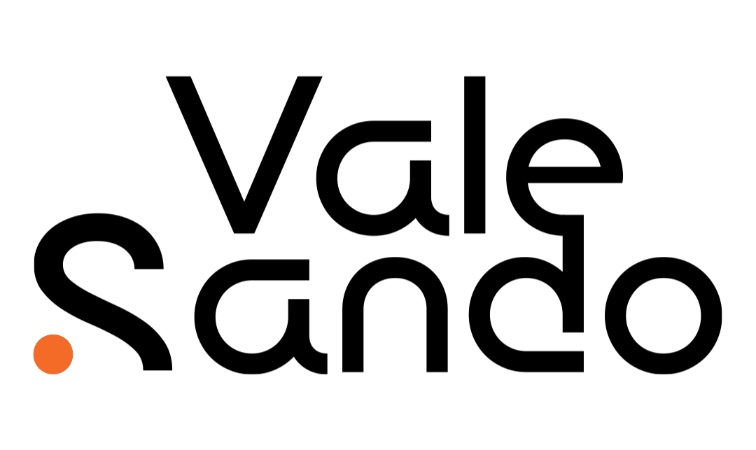 Minimalist logo of Valeria Sandoval, content creator specialized in restaurant and lifestyle reviews.
