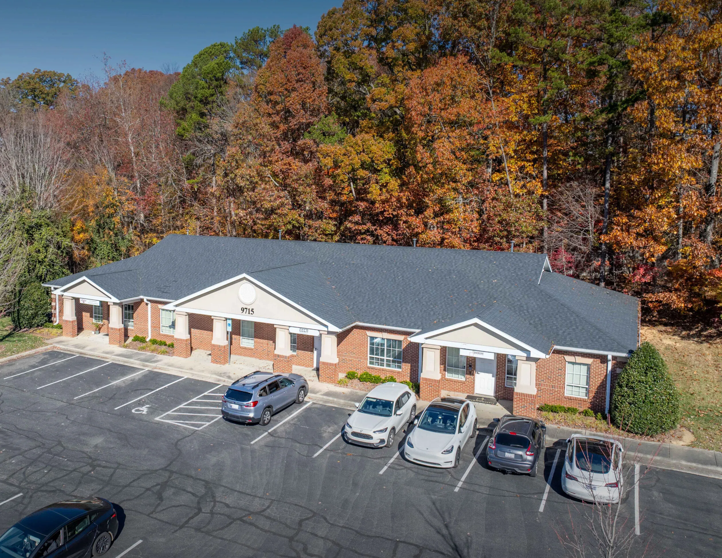 9715 Northeast Parkway #200