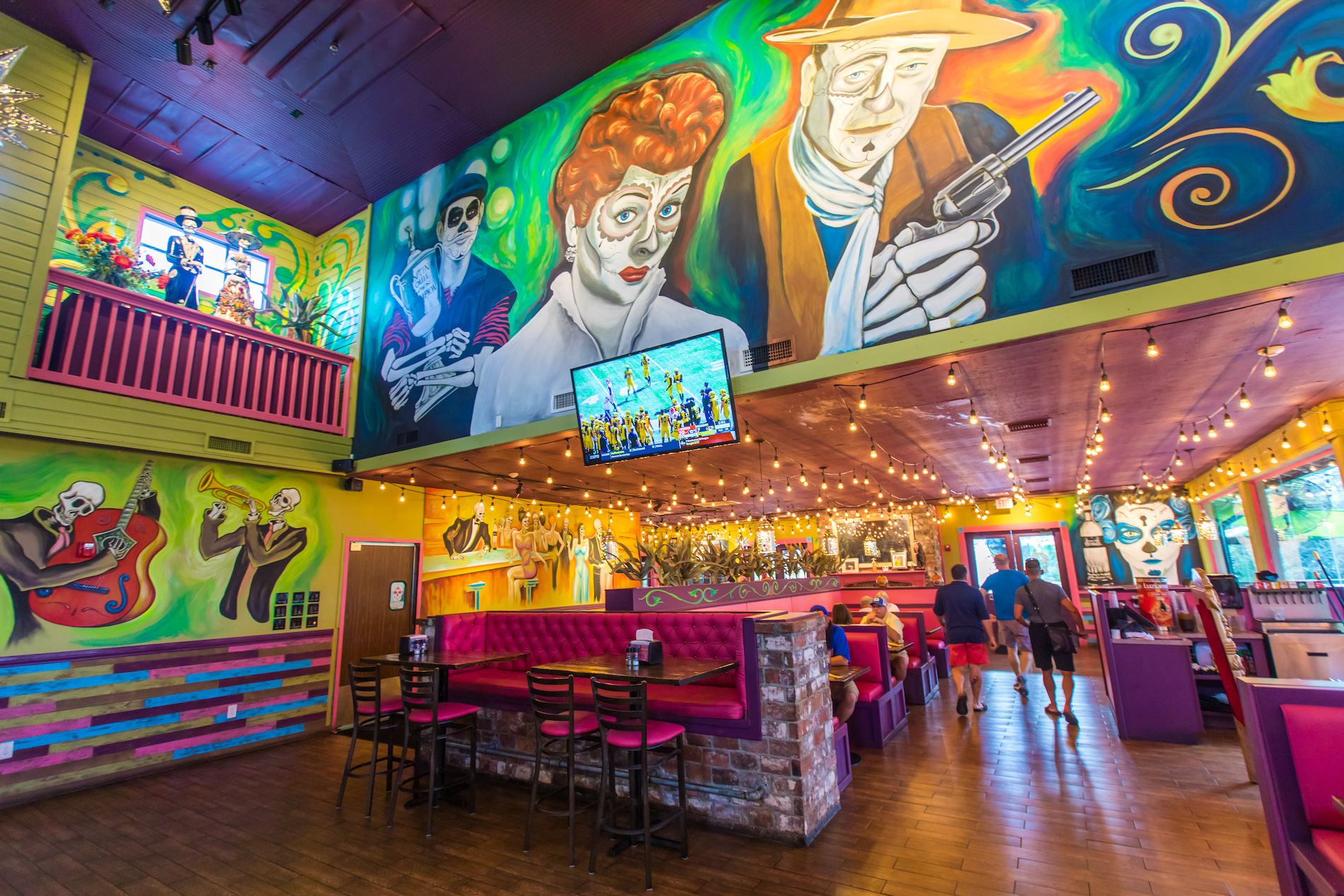 Cantina Louie