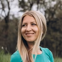 image of a serene beachscape