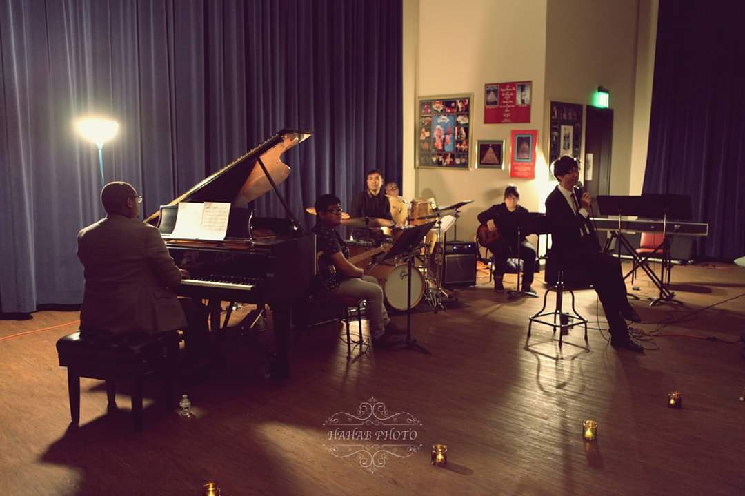 image of band rehearsing