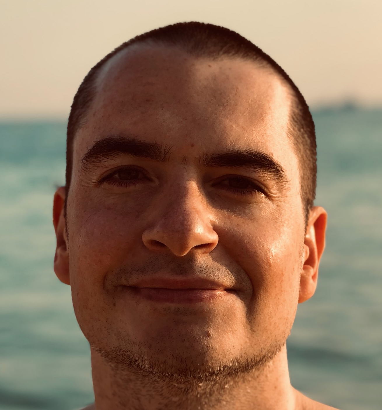 Portrait d'une personne qui a fait un bilan de compétences premium