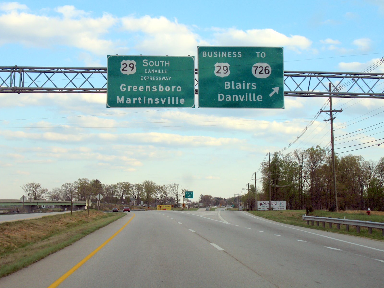 Highway signs written in both Highway Gothic and Clearview fonts