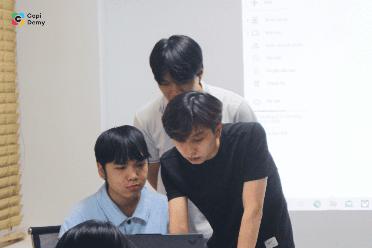 Đồng hành cùng học viên