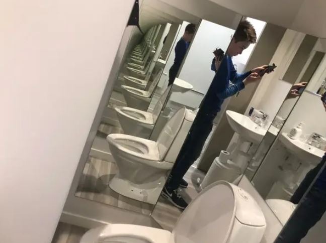 Chết cười với những thiết kế siêu thảm họa, xem xong bực cả mình vì độ “ngáo ngơ” của các designer - Ảnh 7.