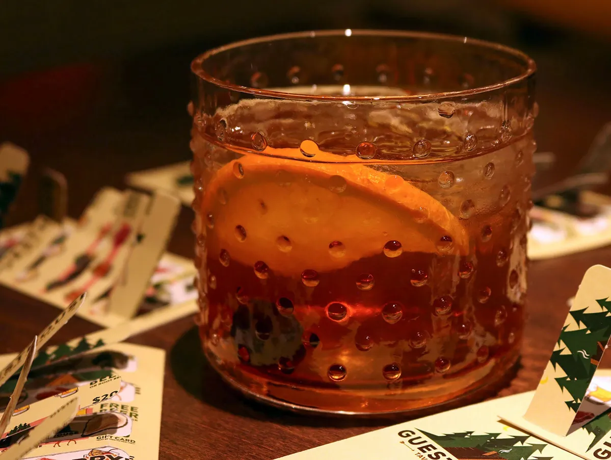 image of signature dish (for a fine dining restaurant)