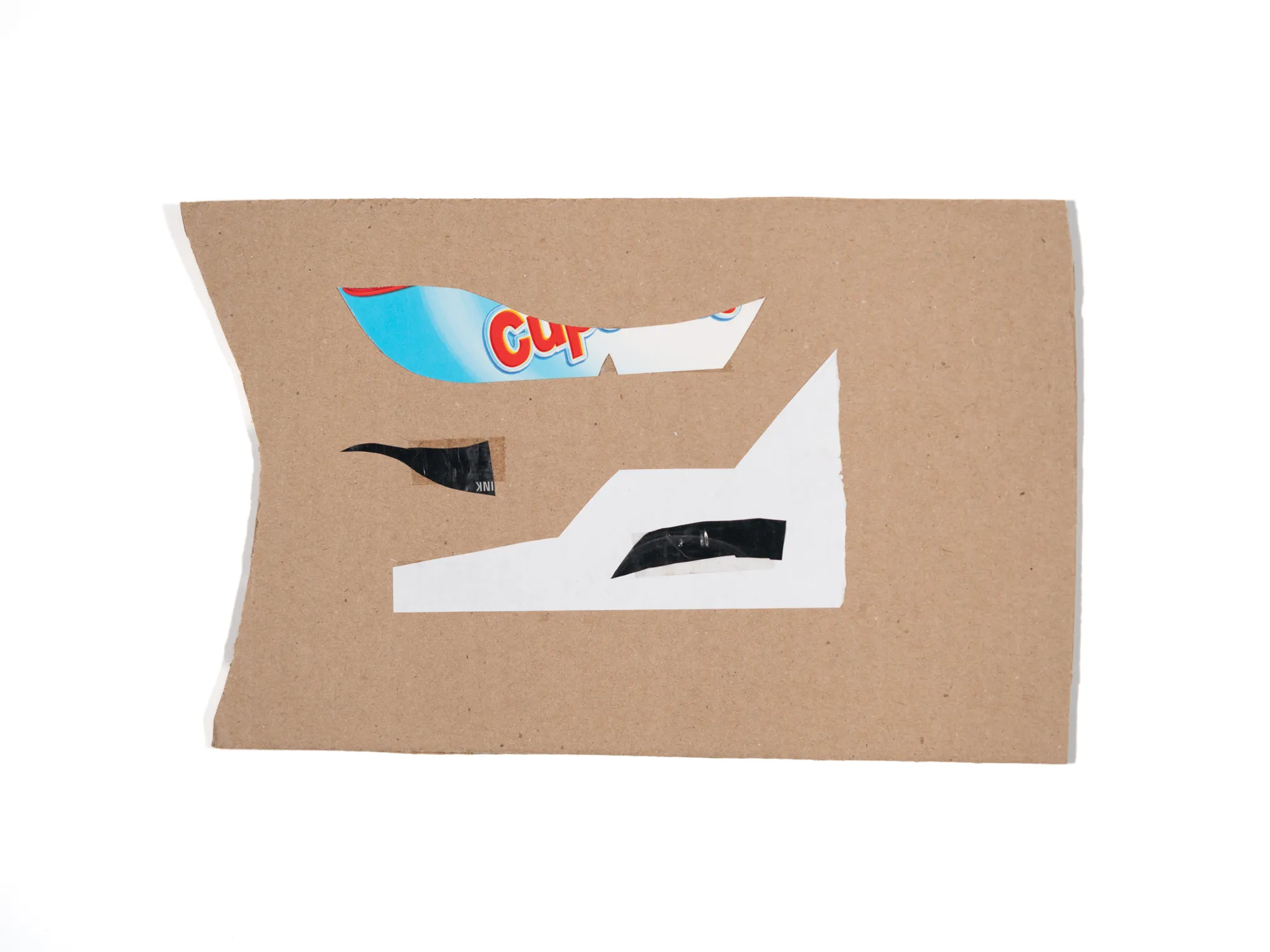 Cardboard XS 025 — Hostess cupcakes, plastic bag