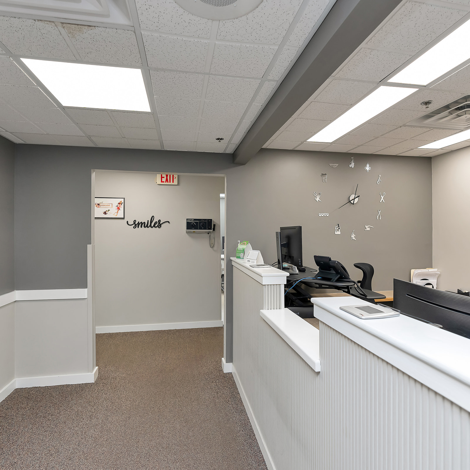Dentist in Auburn, ME | Center For Advanced Dentistry — Dental clinic in Auburn, ME