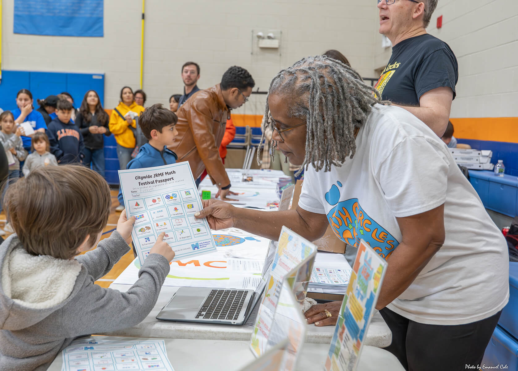 Children doing math at a Math Circles of Chicago math festival
