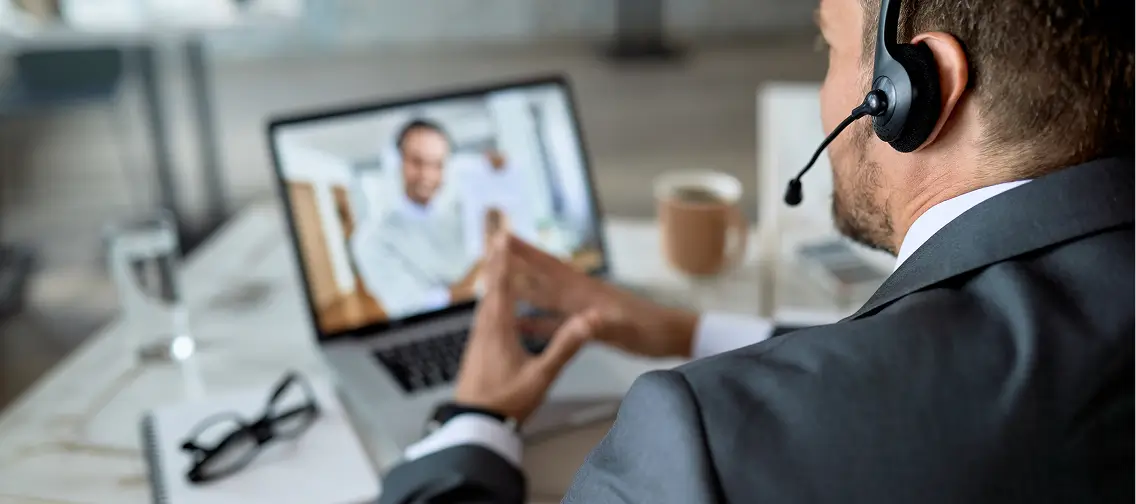 SaaS sales manager sending a customer agreement for e-signature