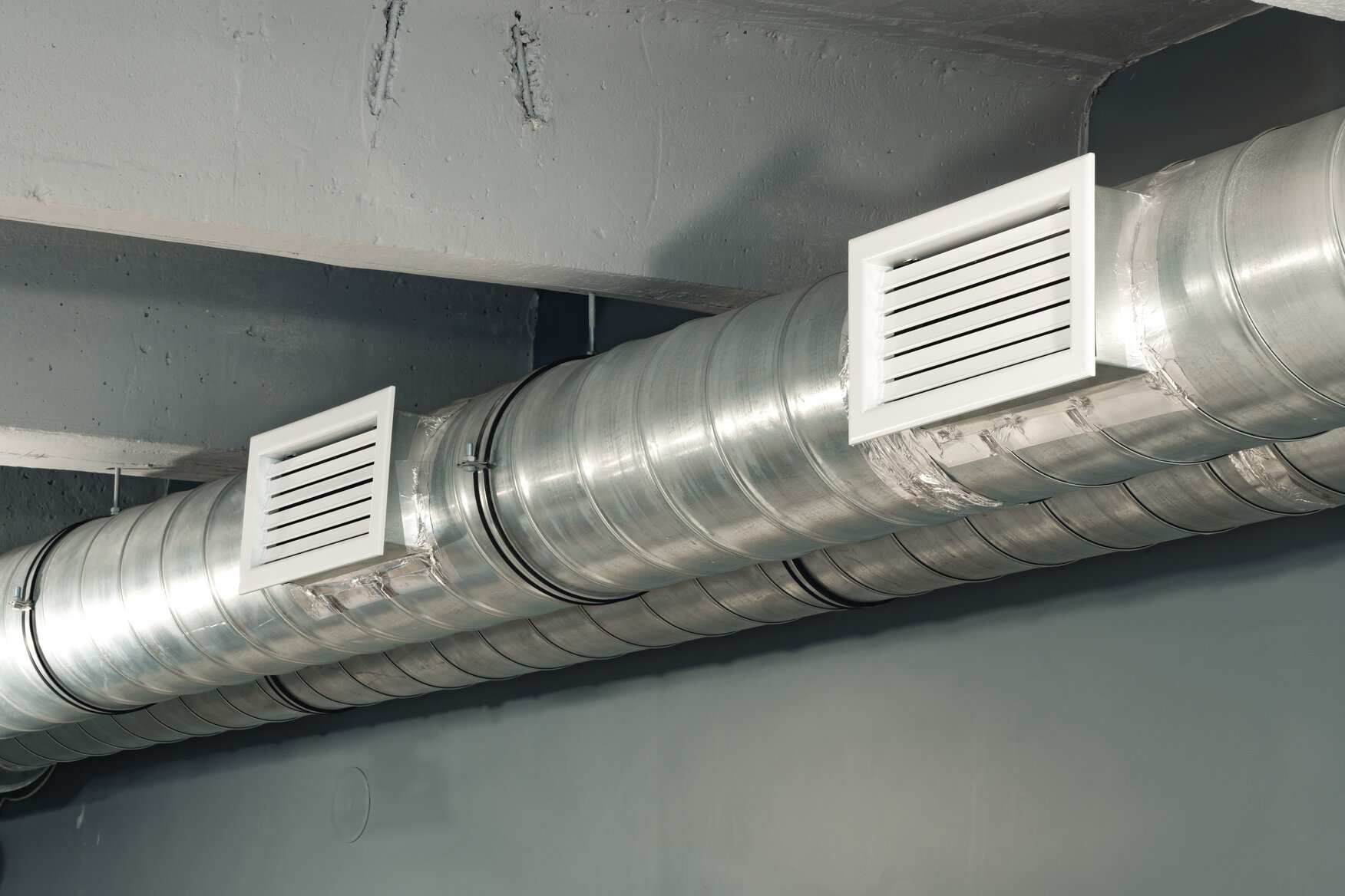 Signs Your HVAC Ducts Are Ready for a Deep Clean in Clermont