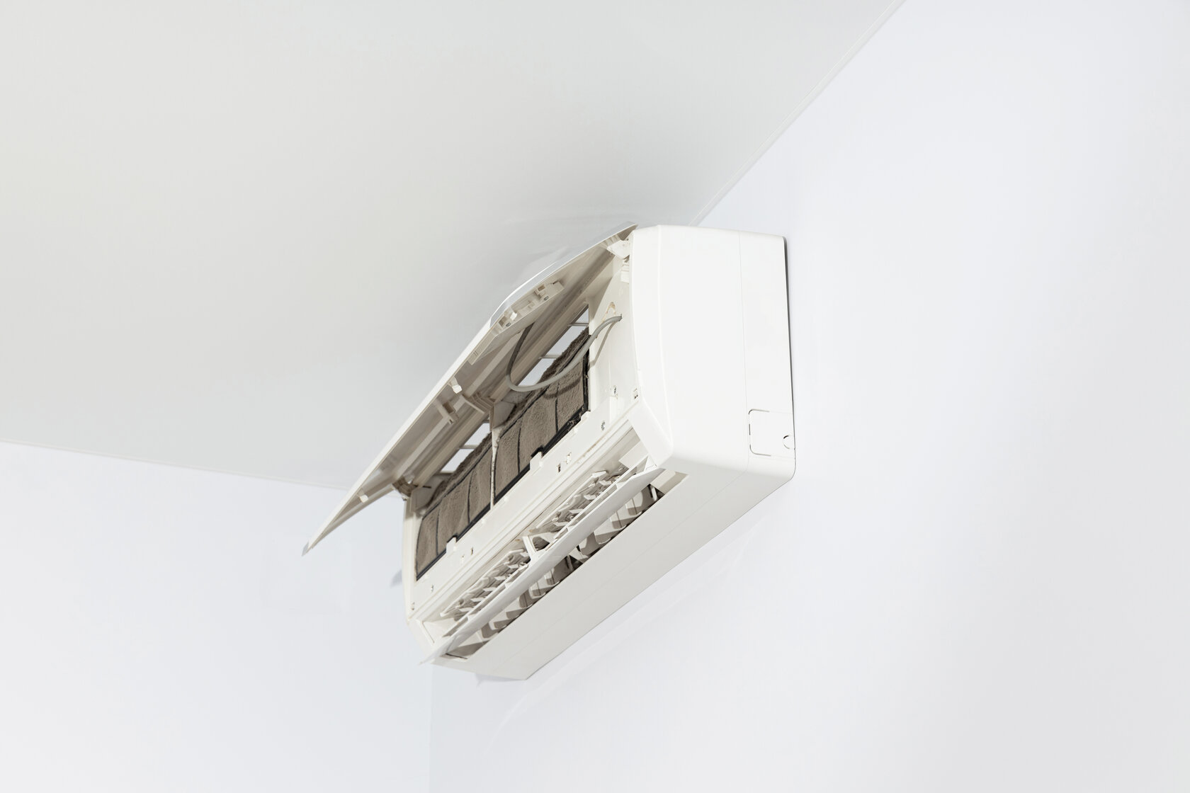 Why Regular AC Maintenance in Murrysville Is Crucial for Efficiency