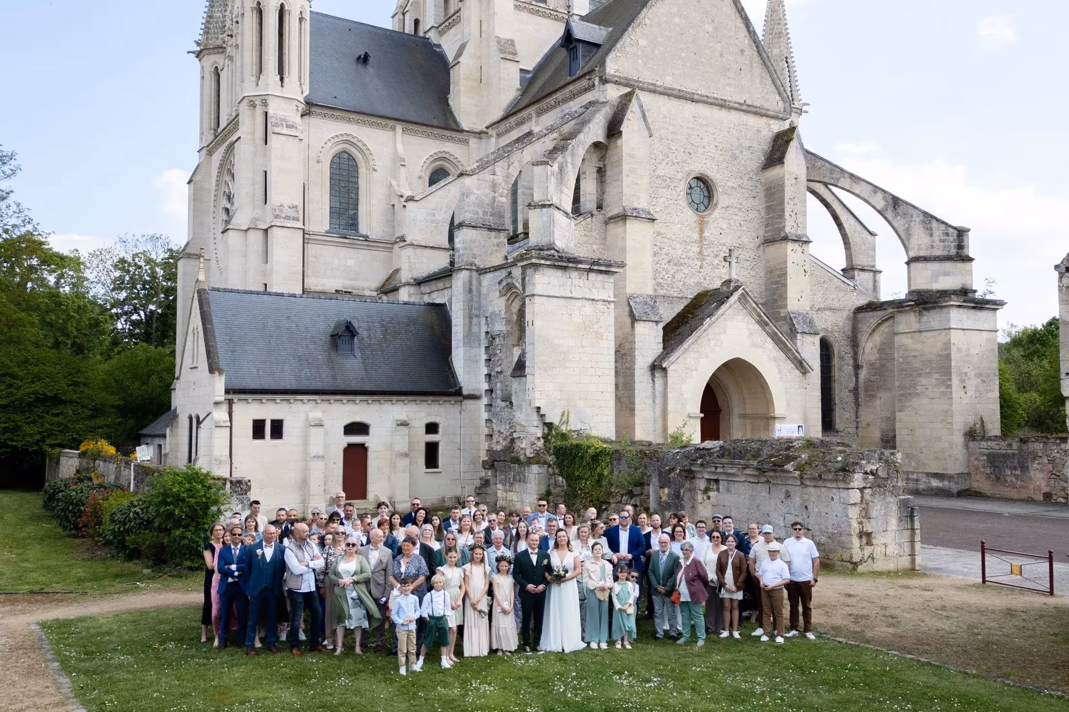 Photos mariage naturelles Reims Alban Apoline photographe couple drone