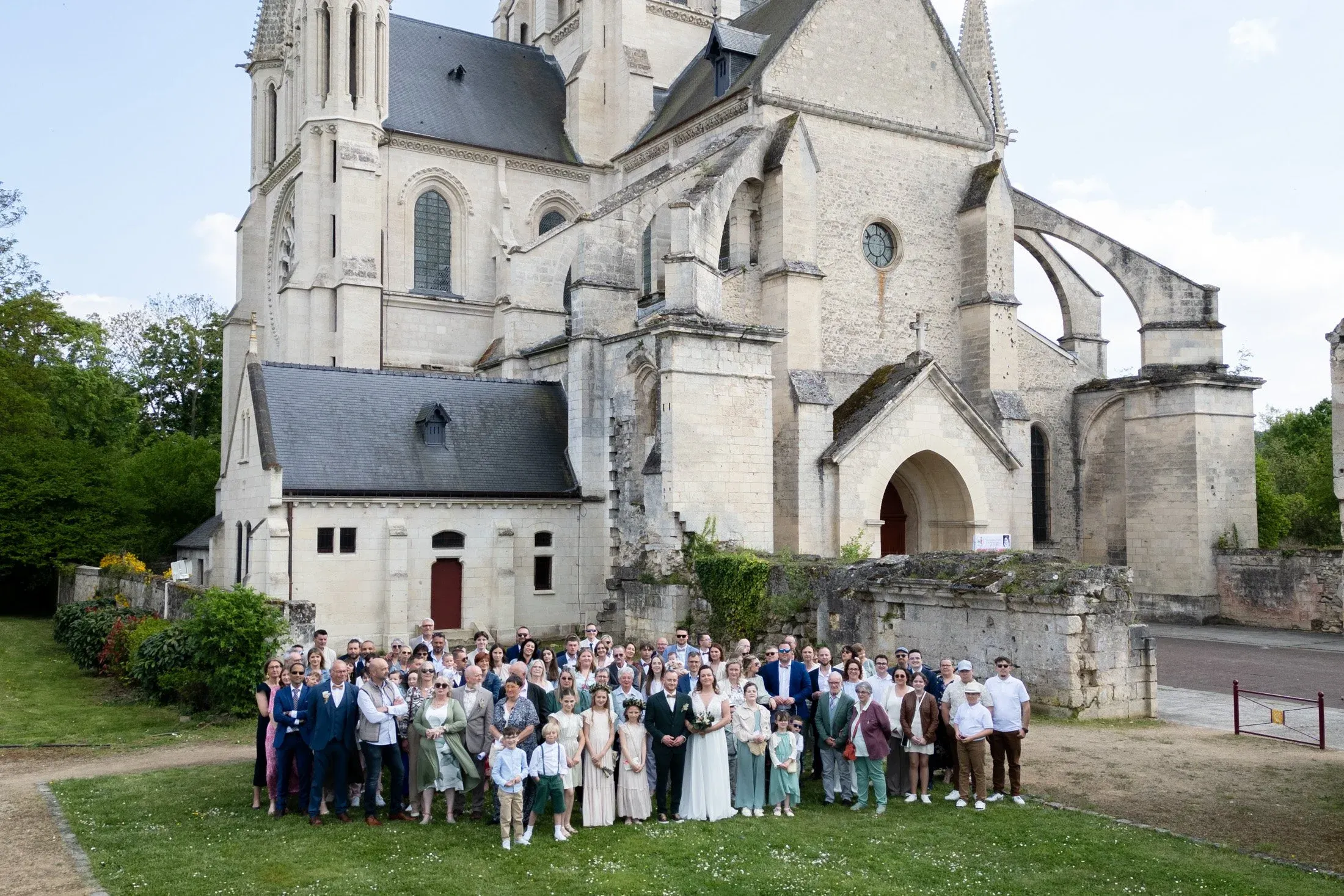 Photos mariage naturelles Reims Alban Apoline photographe couple drone