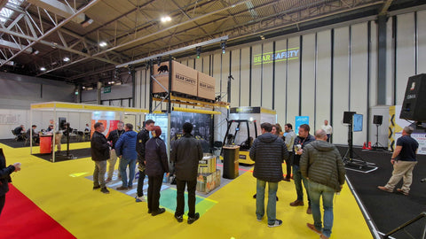 logistics, trade show, intralogistex, bear safety, safety lighting, projected markings, automatic warehouse