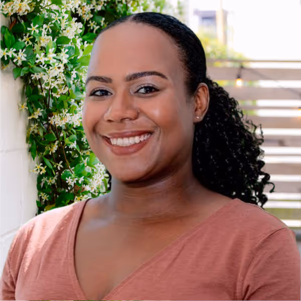 Natasha Thompson, image