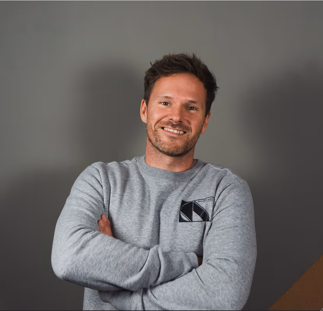 Felix Brodbeck, Webflow-Entwickler, Designer und Gründer der Designbase GmbH