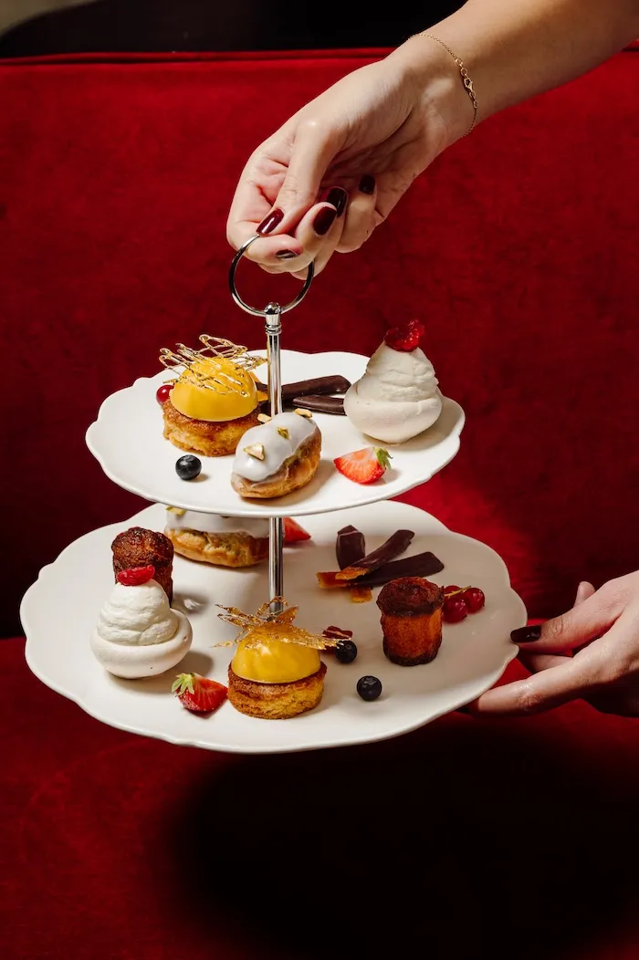 Teatime Paris Bastille