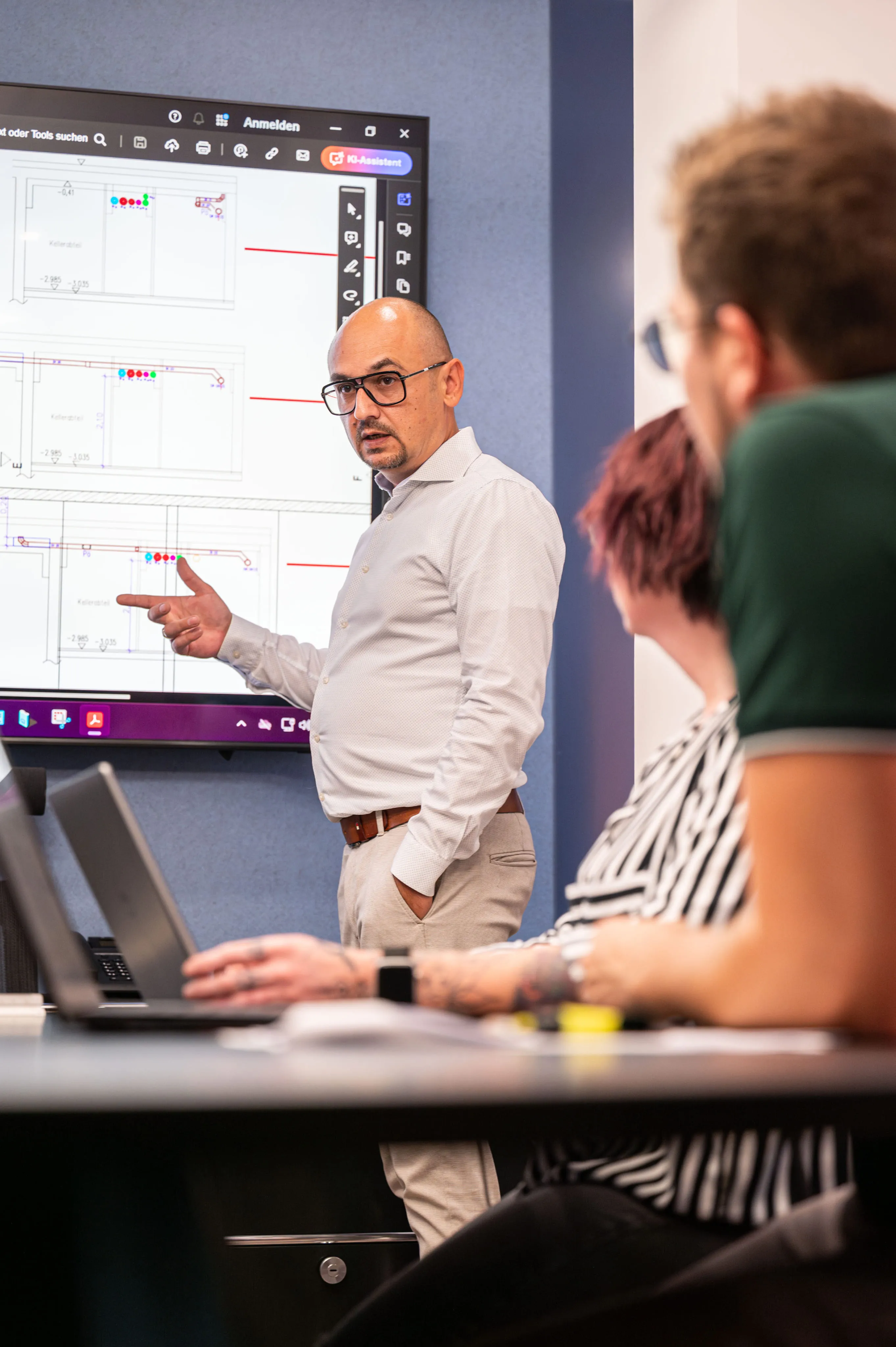 Präsentation und Projektbesprechung im Ingenieurbüro Bittner