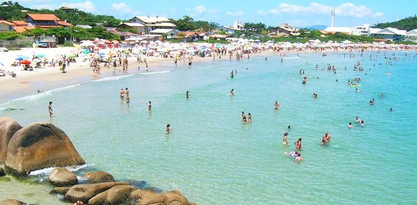 Praia da Lagoinha do Norte: Vila de pesca modernidade e tranquilidade