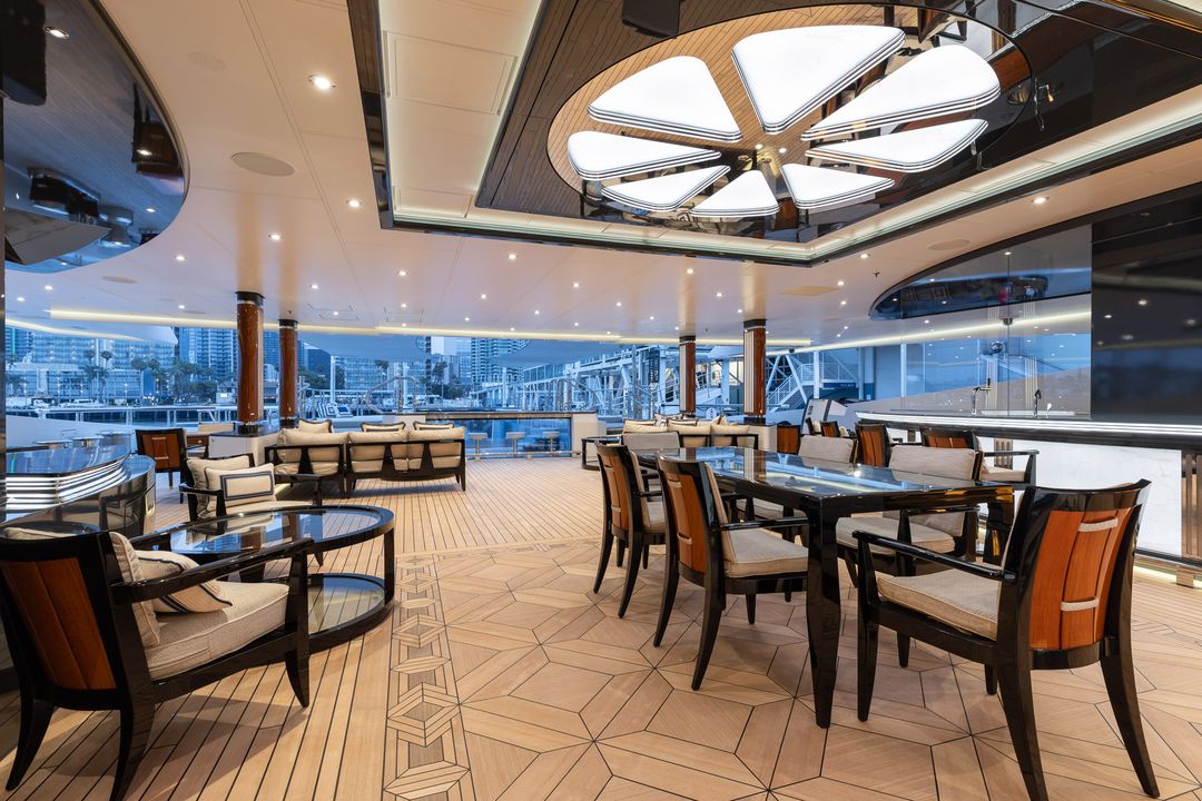 68825084c78b8629f8716bb8_1.-Main-Deck-Aft-(14)-p-1080.jpg