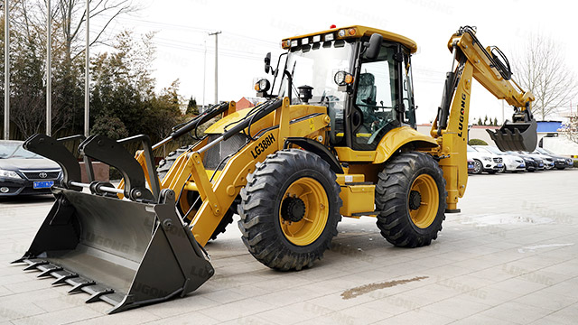 taurus-backhoe